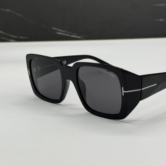 NEW TOM FORD TF1035N ECO 01A WOMEN SUNGLASSES TOM FORD RYDER-02 FT1035N/S main image 6